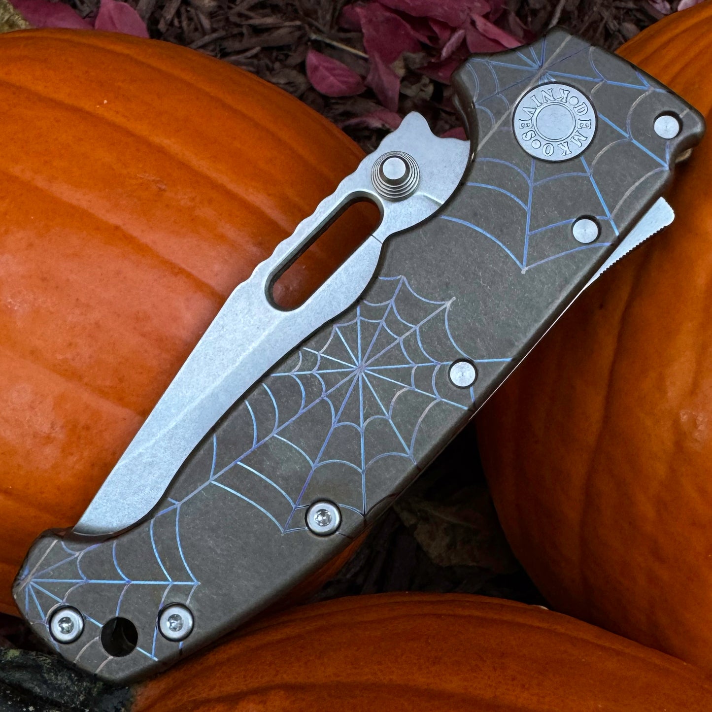 MGAD20 MagnaCut Clip Point Titanium Halloween 2025