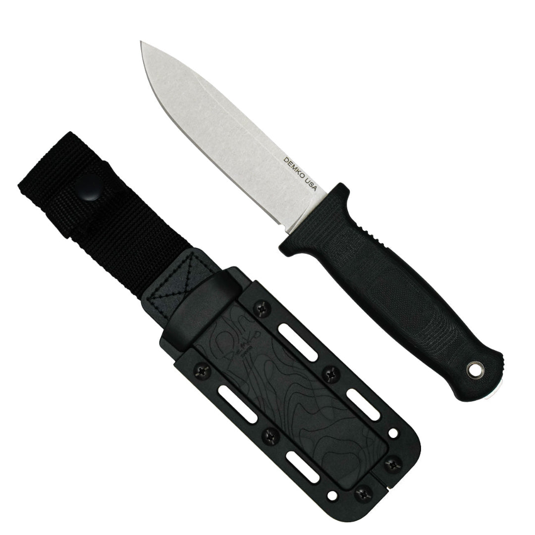 Armiger 4 fixed blade hunting knife with an black handle, sheath and a MagnaCut steel drop point blade.